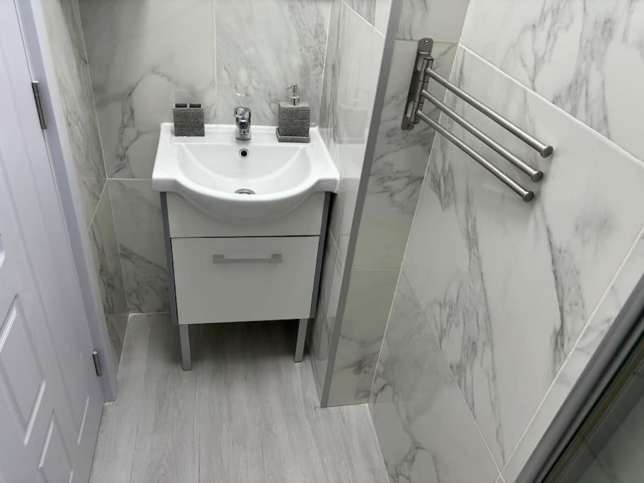 3 Camere Decomandat Bucareste Exterior foto